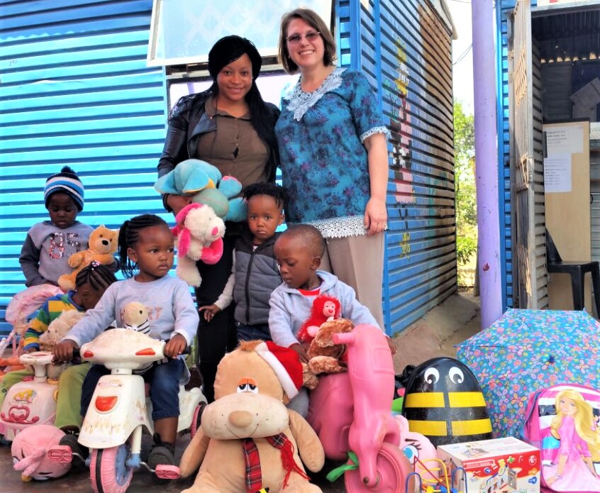 Toys for MFL kids
